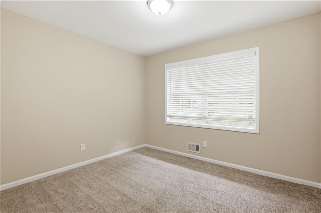 2225 Emerald Castle Drive Decatur, GA 30035 - Photo 20 of 31 Gallery Image 20