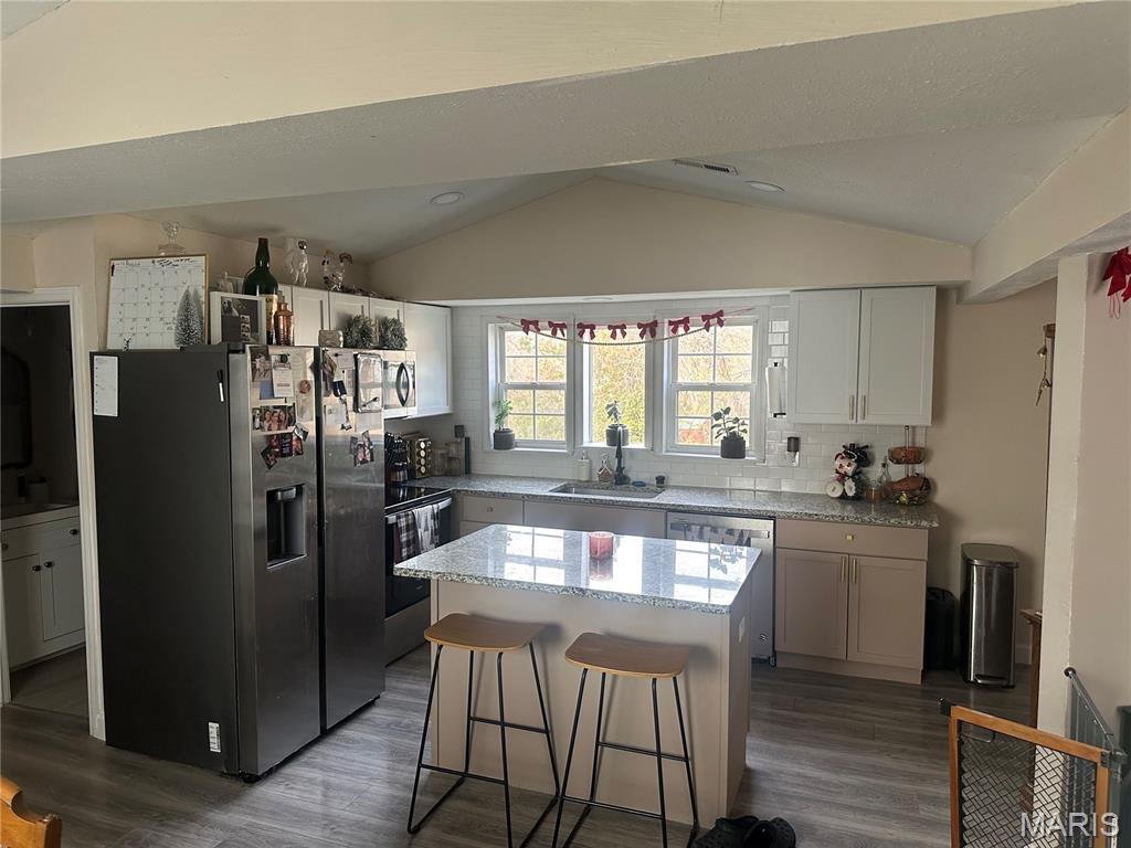 3994 Vogt Road Byrnes Mill, MO 63051 - Photo 5 of 16