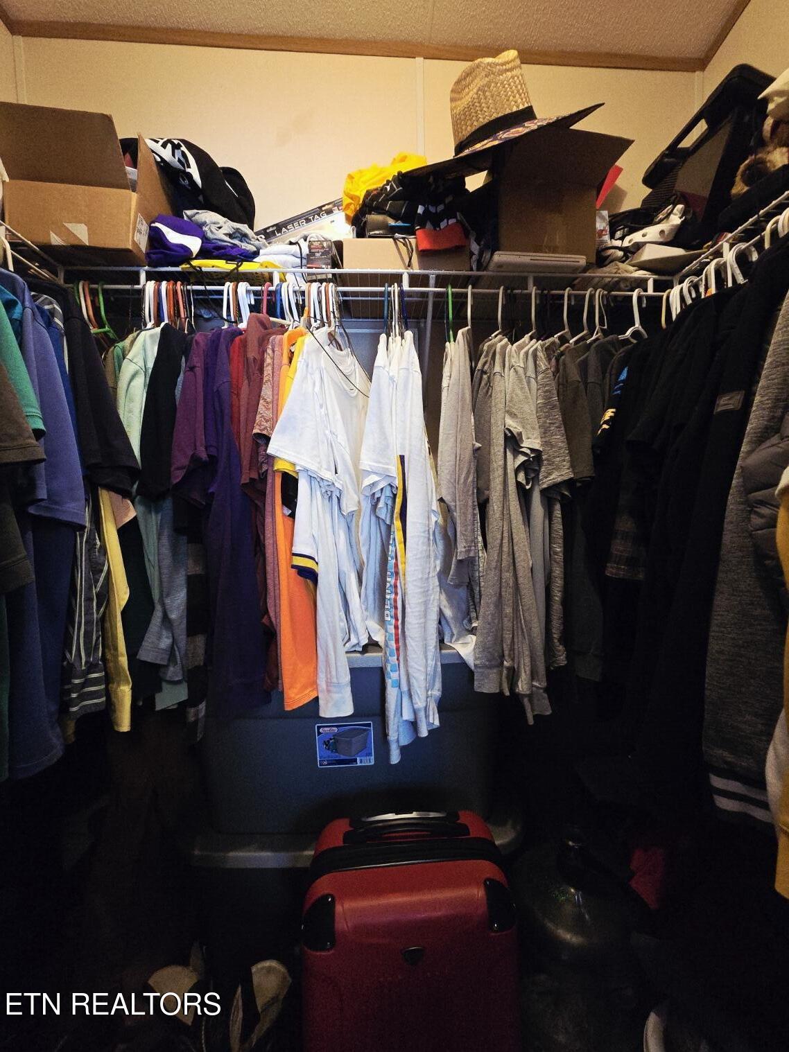 339 Edgewood Boulevard Oneida, TN 37841 - Photo 16 of 34 20260402_153546