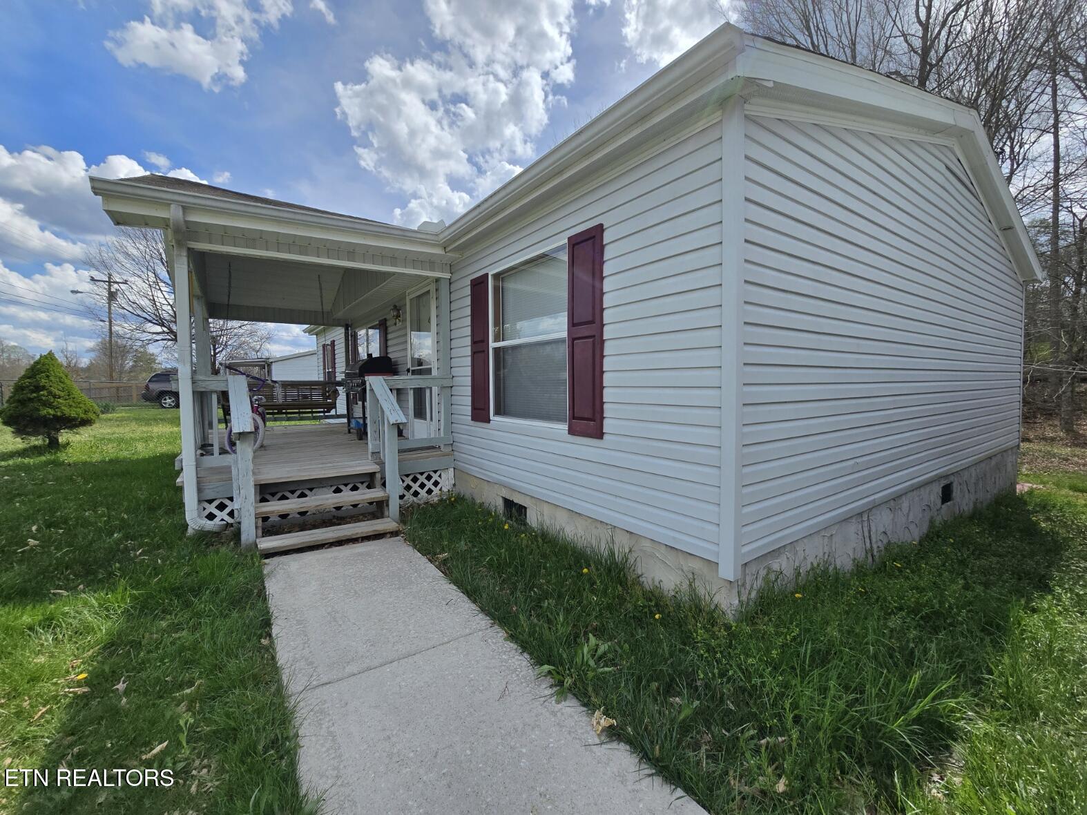 339 Edgewood Boulevard Oneida, TN 37841 - Photo 22 of 34 20260402_153134