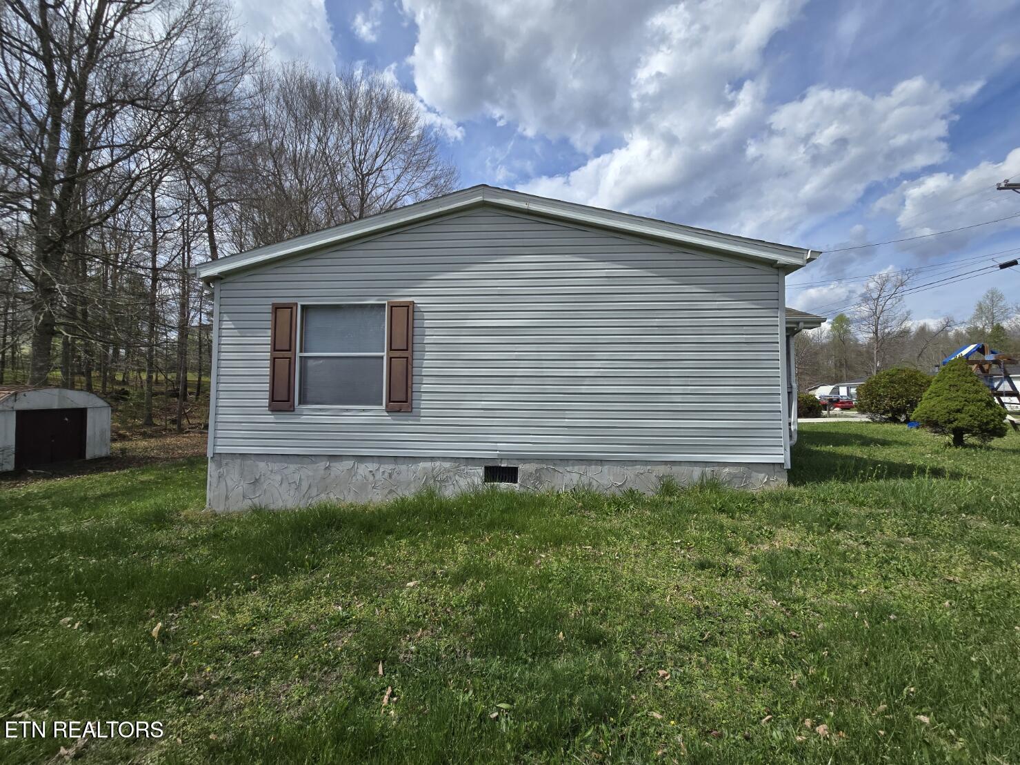 339 Edgewood Boulevard Oneida, TN 37841 - Photo 25 of 34 20260402_153005