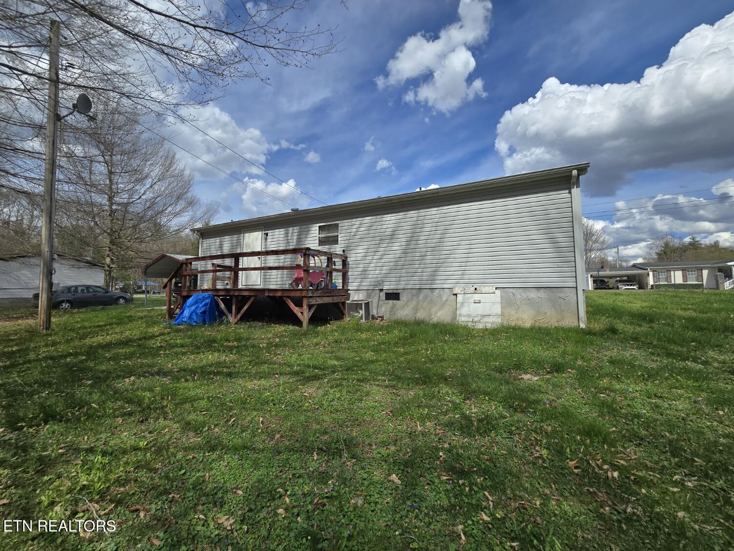 339 Edgewood Boulevard Oneida, TN 37841 - Photo 26 of 34 20260402_153028