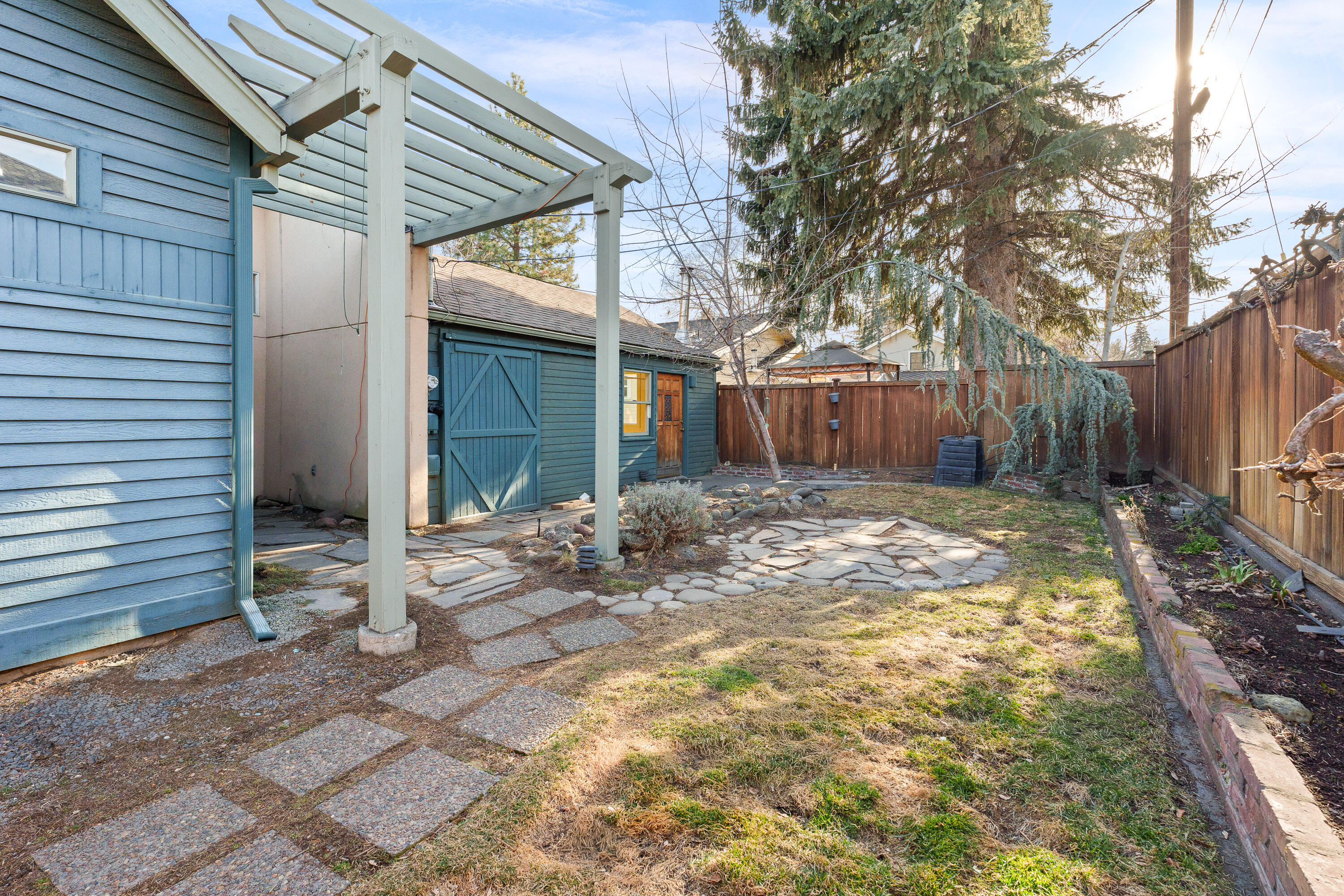 1545 Northwest 3rd Street Bend, OR 97703 - Photo 20 of 44