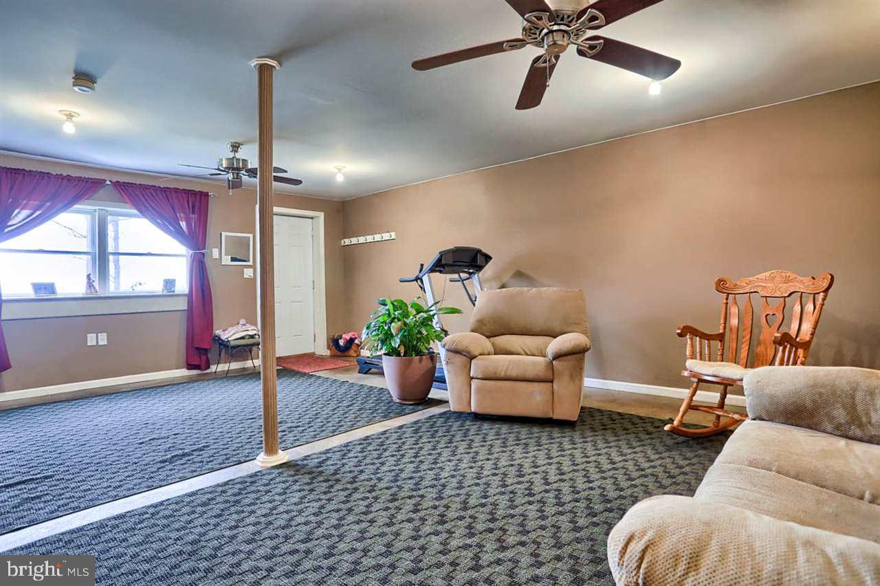 1538 Marburg Road Spring Grove, PA 17362 - Photo 18 of 36
