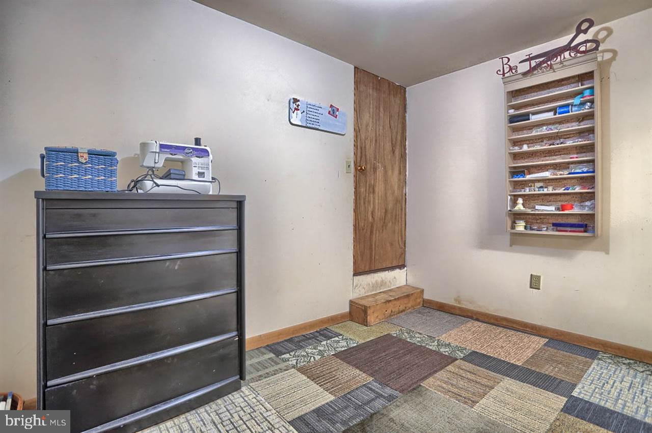1538 Marburg Road Spring Grove, PA 17362 - Photo 23 of 36