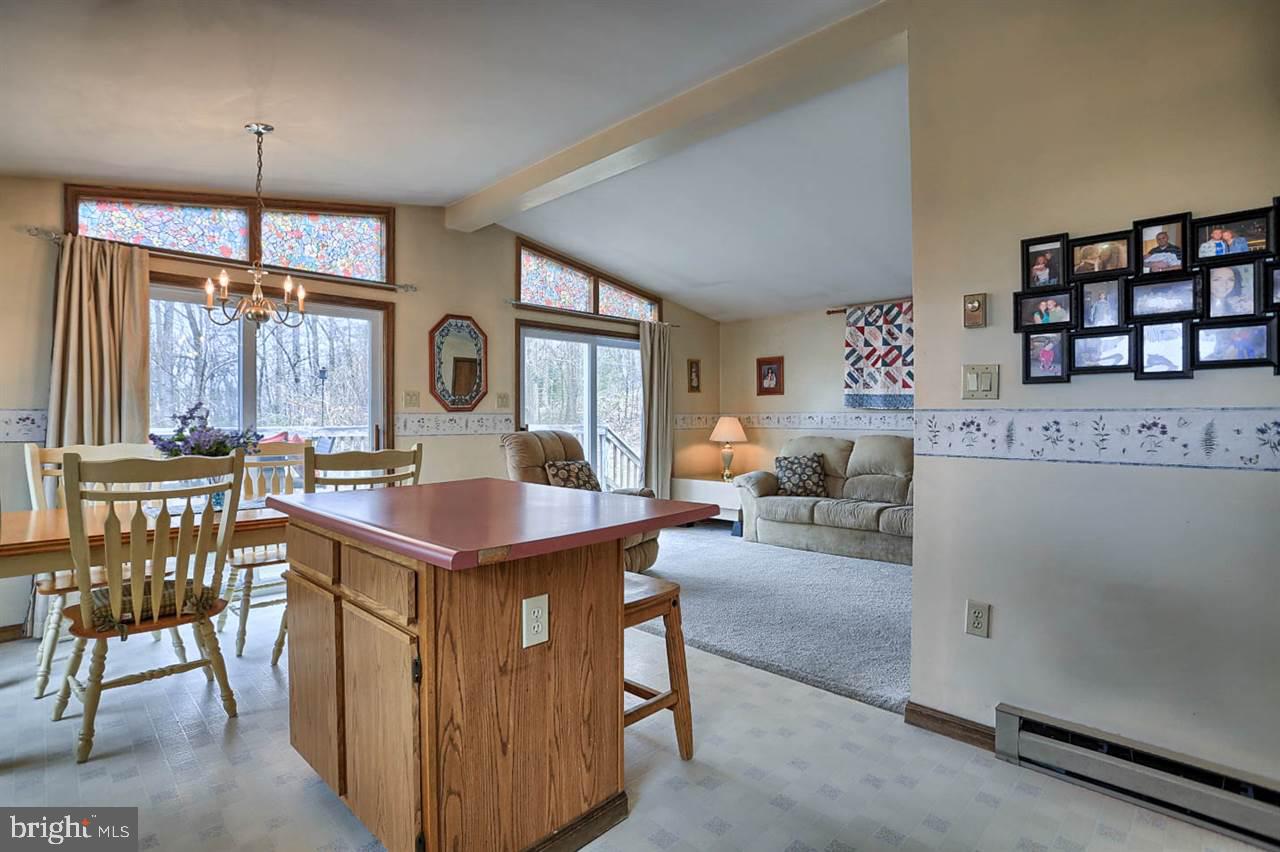 1538 Marburg Road Spring Grove, PA 17362 - Photo 7 of 36