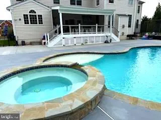 $1,999,000 | 5220 Bonnie Brae Farm Drive, Haymarket, VA 20169