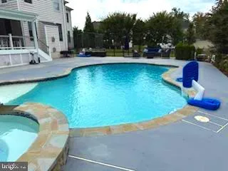 $1,999,000 | 5220 Bonnie Brae Farm Drive, Haymarket, VA 20169