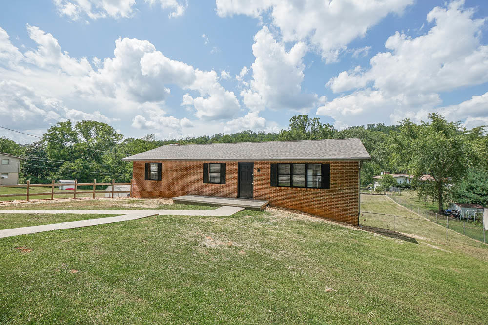 859 Knight Road Knoxville, TN 37920 - Photo 1 of 40 DSC08582