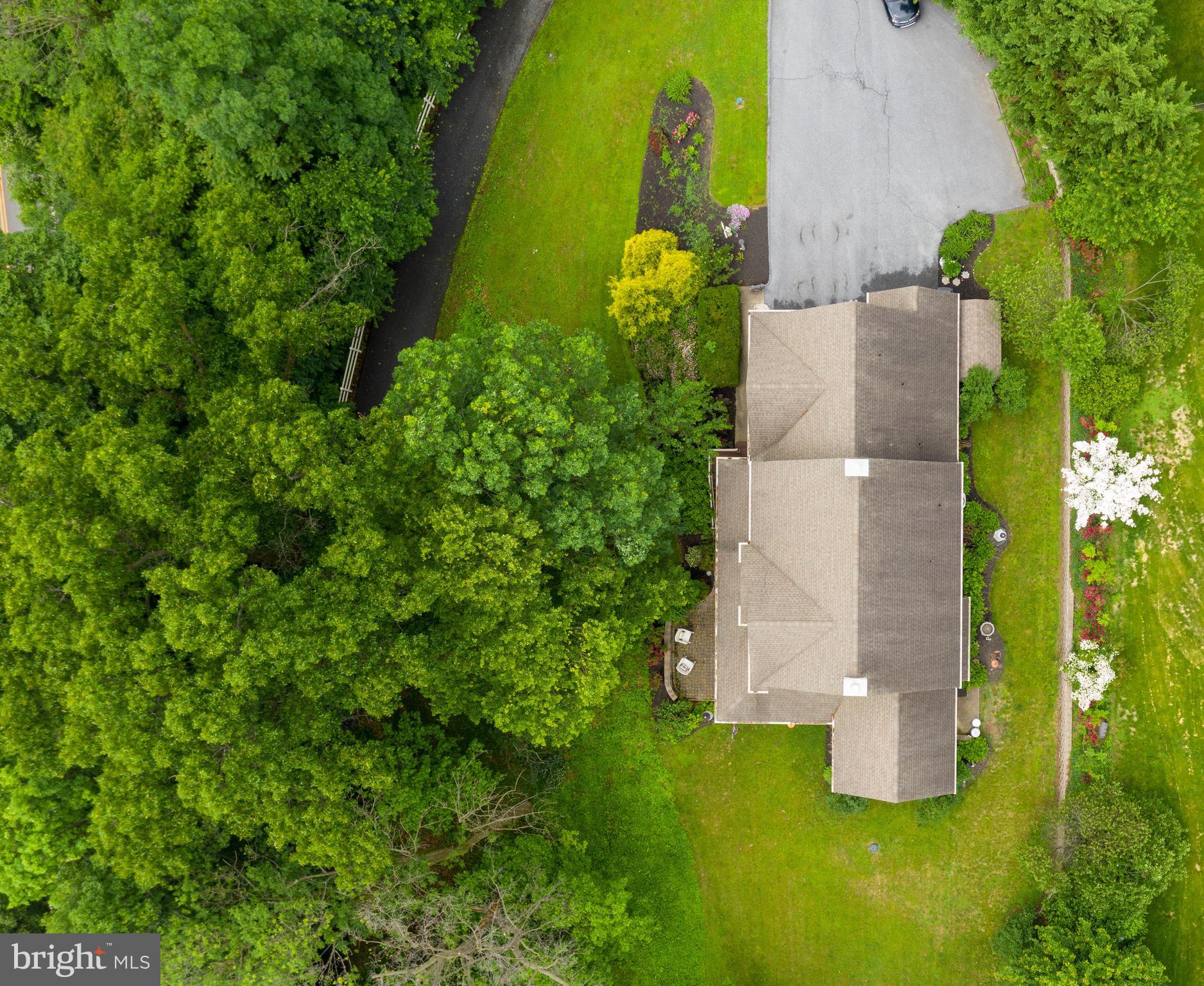 126 Stone Quarry Road Leola, PA 17540 - Photo 3 of 110 Gallery Image 3