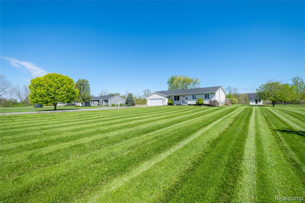 3104 Baldwin Road Grand Blanc, MI 48439 - Photo 26 of 38 Gallery Image 26
