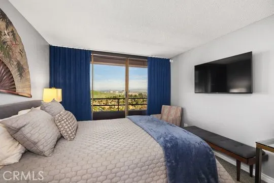 $249,900 | 24055 Paseo Del Lago, Unit 1207, Laguna Woods, CA 92637