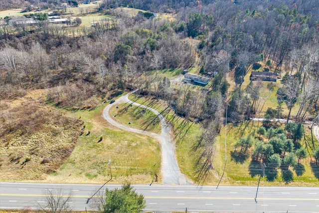 $299,950 | 7682 Lee Highway, Troutville, VA 24175