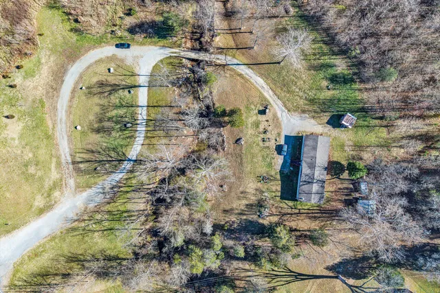 $299,950 | 7682 Lee Highway, Troutville, VA 24175