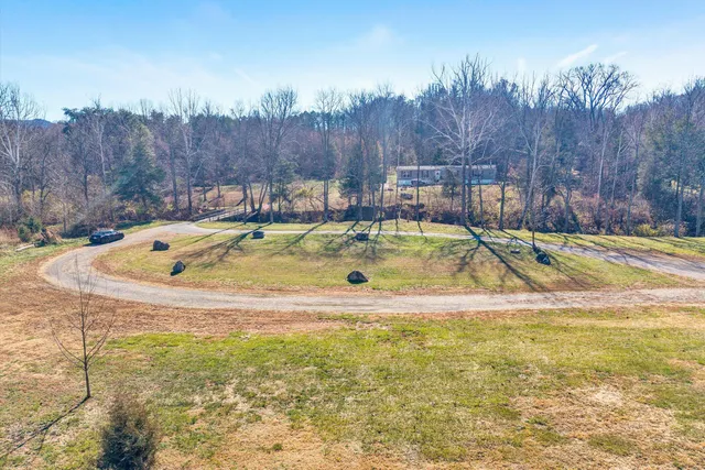 $299,950 | 7682 Lee Highway, Troutville, VA 24175