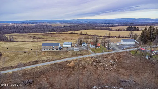 $379,000 | 182 Logtown Road, Fultonville, NY 12072
