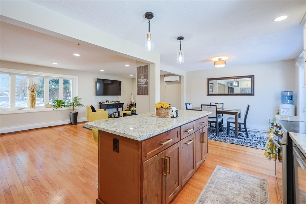 158 Chester Street Worcester, MA 01605 - Photo 14 of 42