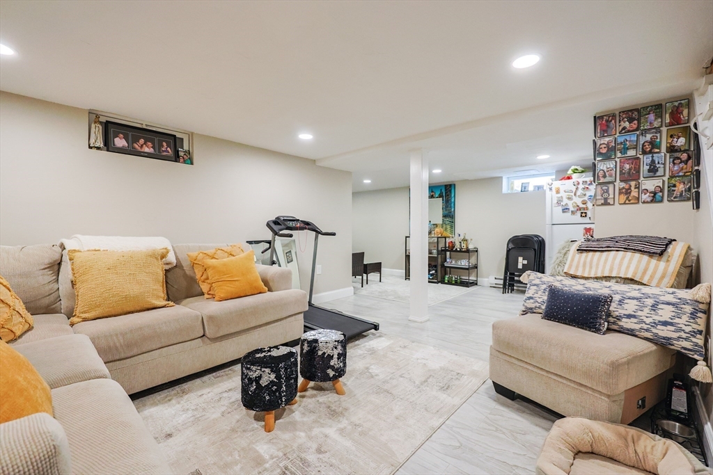 158 Chester Street Worcester, MA 01605 - Photo 34 of 42