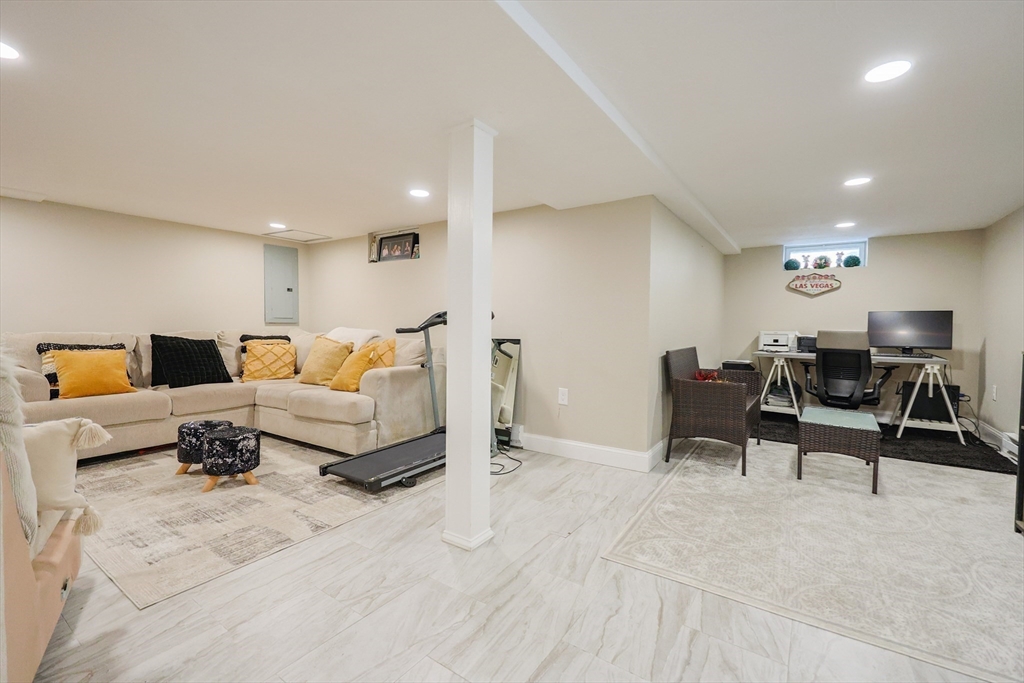 158 Chester Street Worcester, MA 01605 - Photo 35 of 42