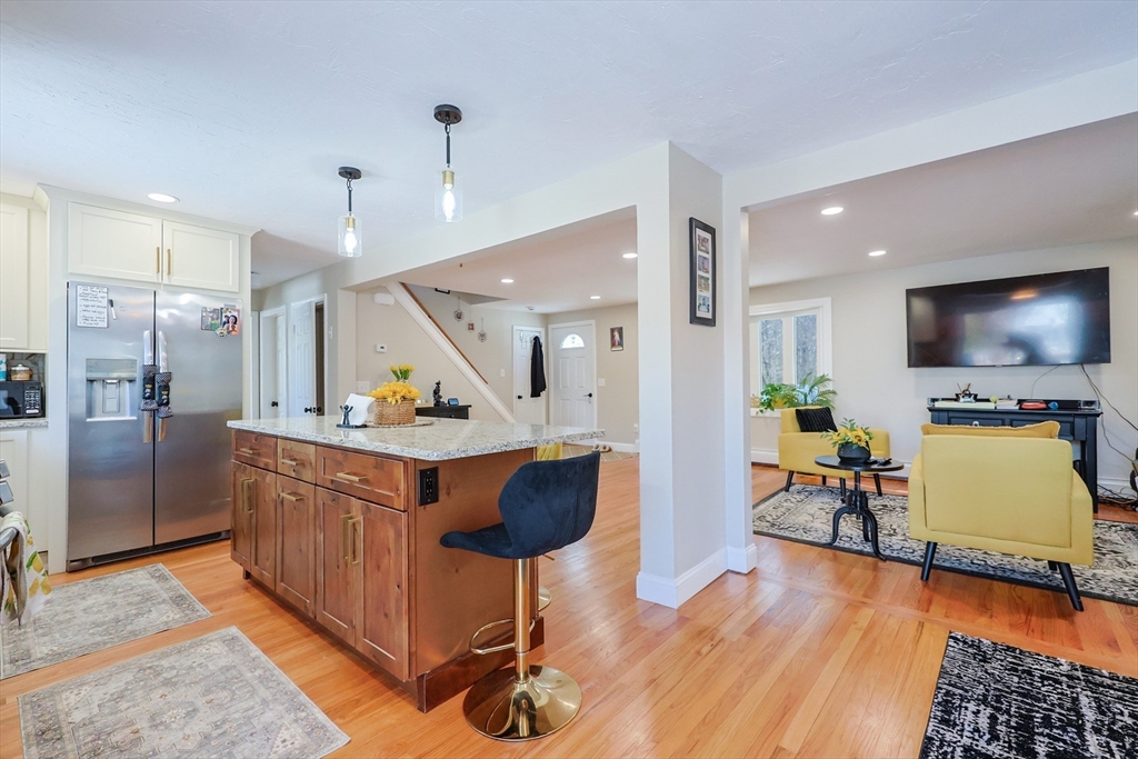 158 Chester Street Worcester, MA 01605 - Photo 8 of 42