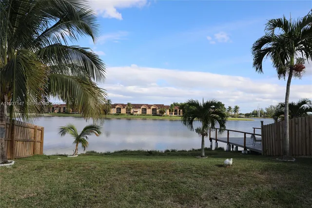 $3,200 | 1131 Southwest 109th Avenue, Pembroke Pines, FL 33025