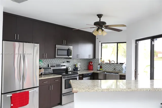 $3,200 | 1131 Southwest 109th Avenue, Pembroke Pines, FL 33025