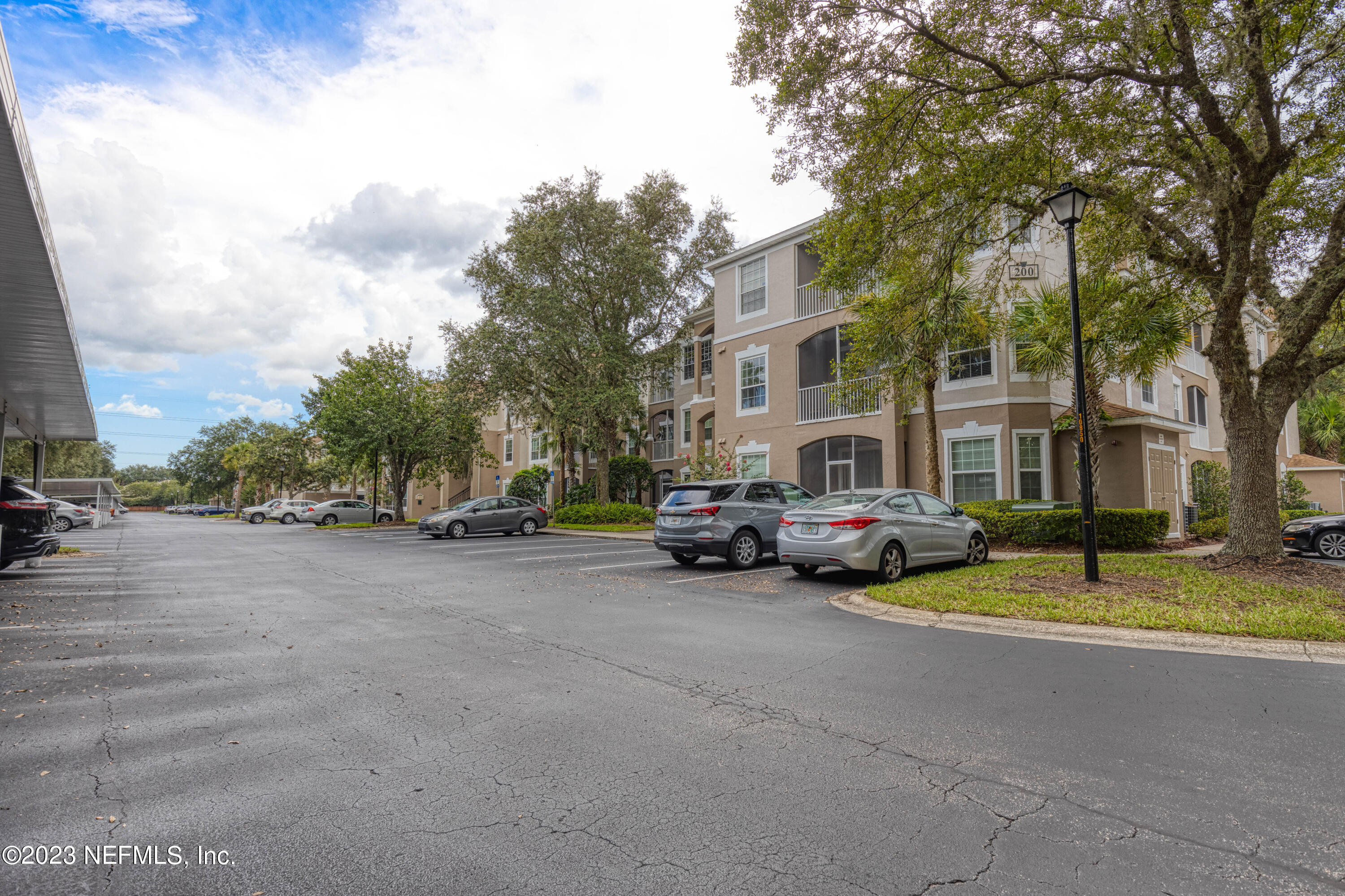 10550 Baymeadows Road, Unit 224 Jacksonville, FL 32256 - Photo 29 of 36 10550 Baymeadows Rd #224 Exterior-7