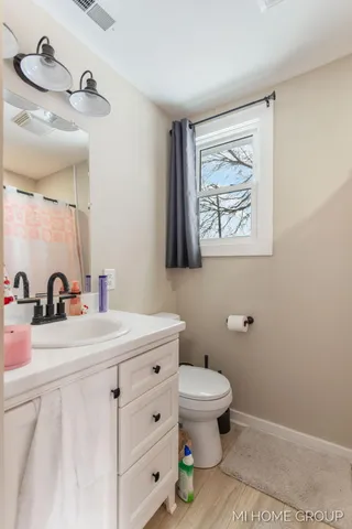 $299,900 | 544 Homestead Avenue, Holland, MI 49423