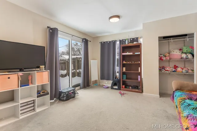 $299,900 | 544 Homestead Avenue, Holland, MI 49423