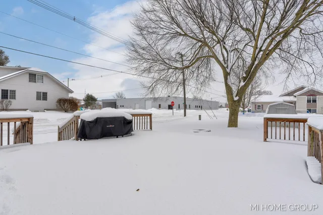 $299,900 | 544 Homestead Avenue, Holland, MI 49423