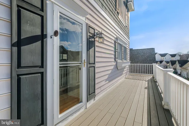 $749,999 | 528 Market Street East, Gaithersburg, MD 20878