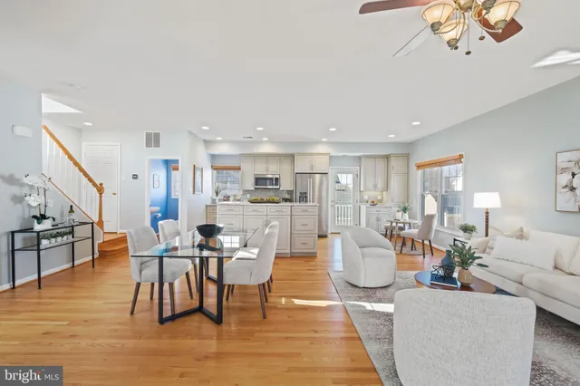 $749,999 | 528 Market Street East, Gaithersburg, MD 20878