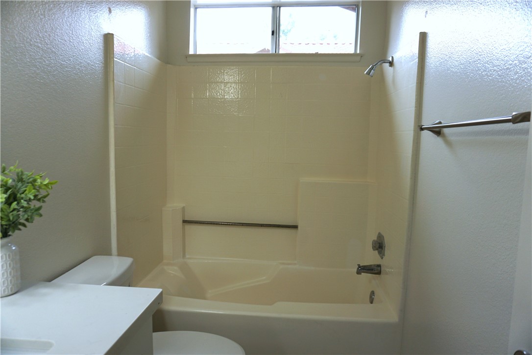 4 Vía Compania Rancho Santa Margarita, CA 92688 - Photo 27 of 37