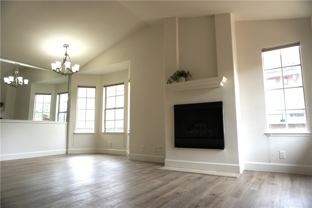 4 Vía Compania Rancho Santa Margarita, CA 92688 - Photo 4 of 37