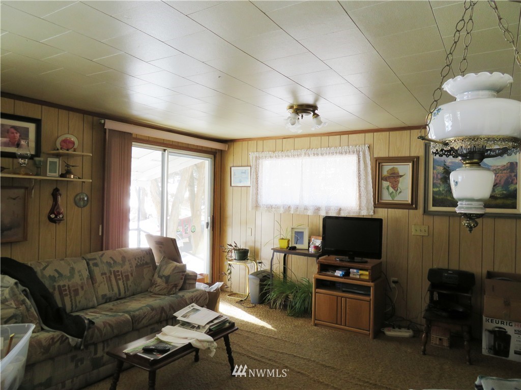 54 Klondike Road Republic, WA 99166 - Photo 3 of 22 Gallery Image 3