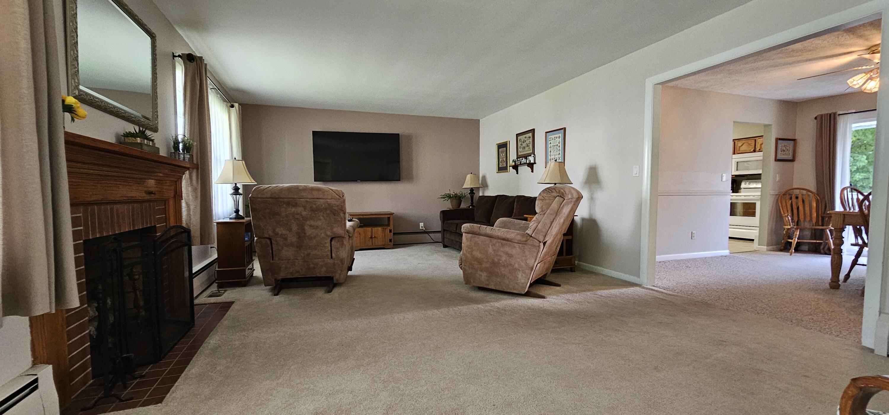 3 Middle Street Randolph, ME 04346 - Photo 13 of 21 13. Living Room