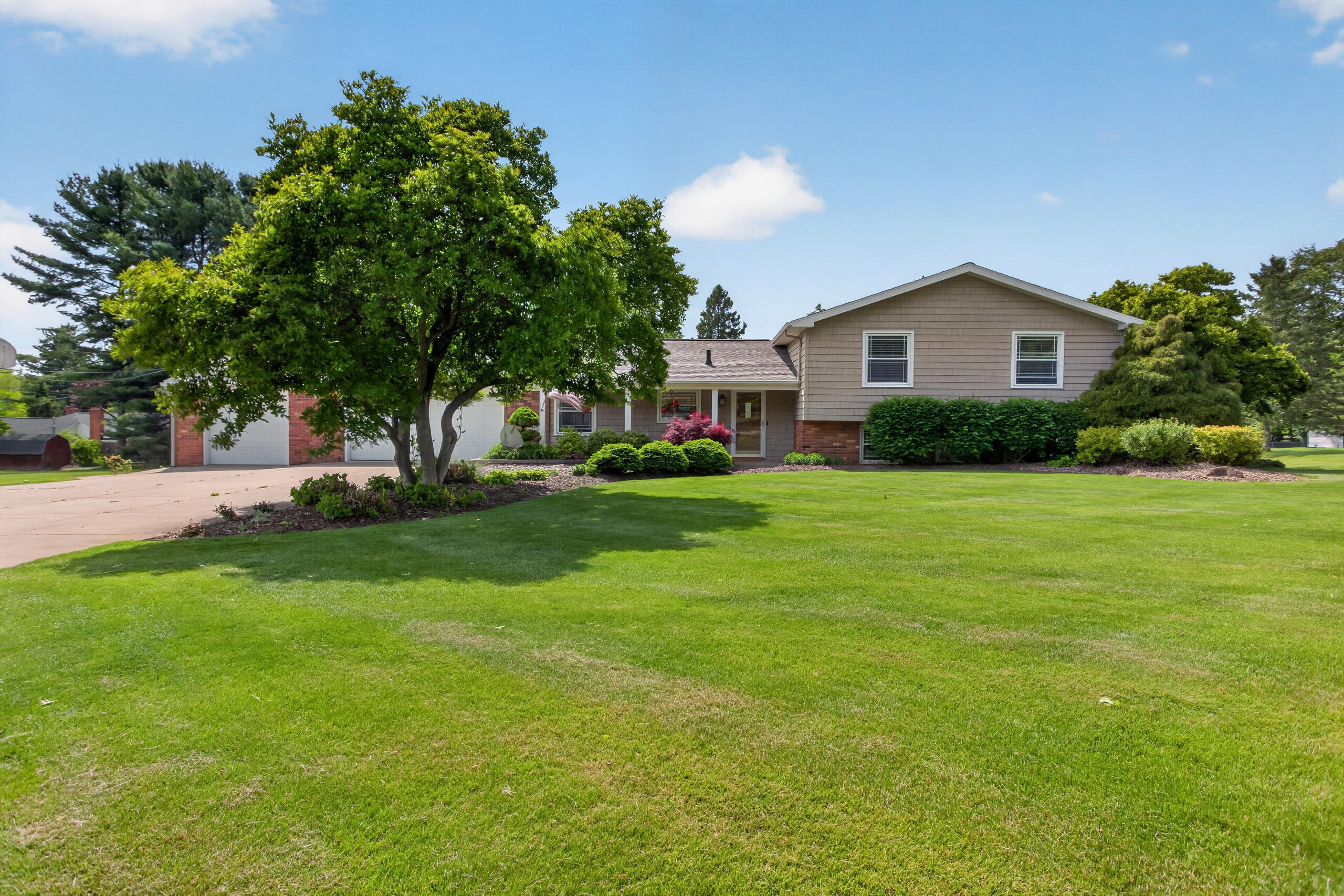 3420 East Walmont Road Jackson, MI 49203 - Photo 79 of 82 IMG_9822