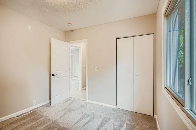 $2,650 | 4643 Emerson Avenue North, Minneapolis, MN 55412