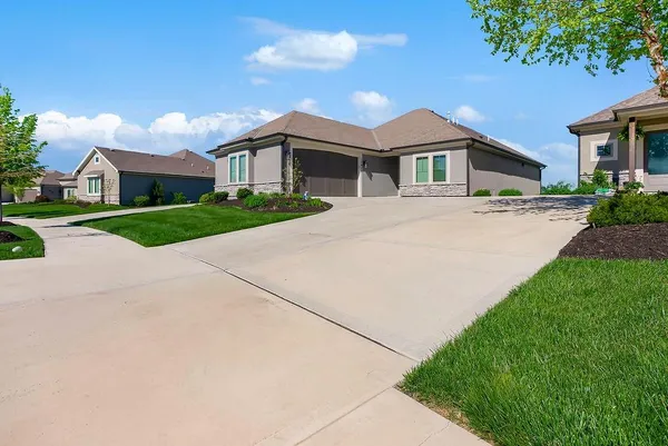 $699,000 | 12928 South Alden Street, Olathe, KS 66062