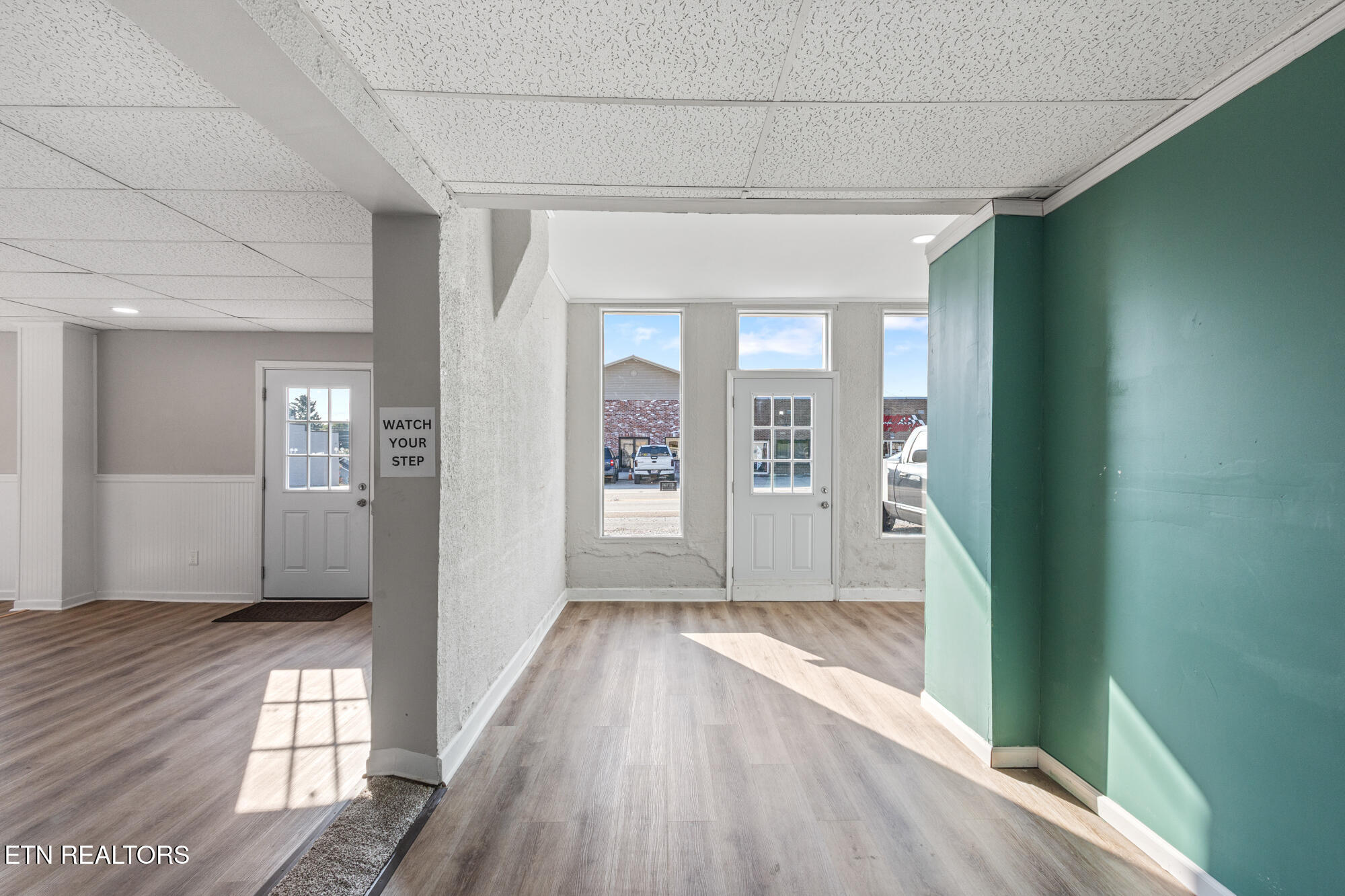 900 Mulberry Street, Unit B Loudon, TN 37774 - Photo 13 of 18 900 Mulberry Apt B-13