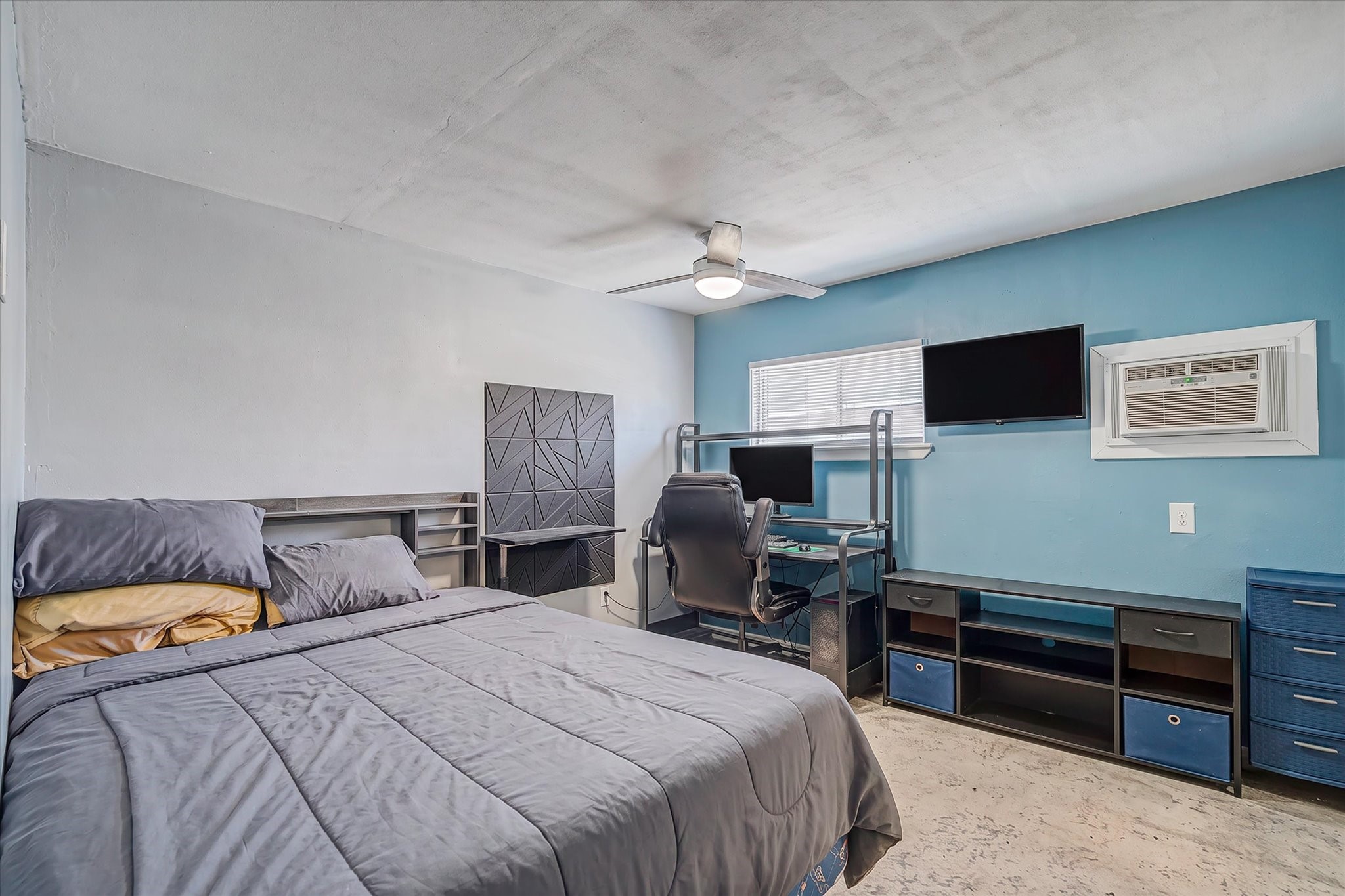 157 Houston Street Angleton, TX 77515 - Photo 42 of 48 Gallery Image 42