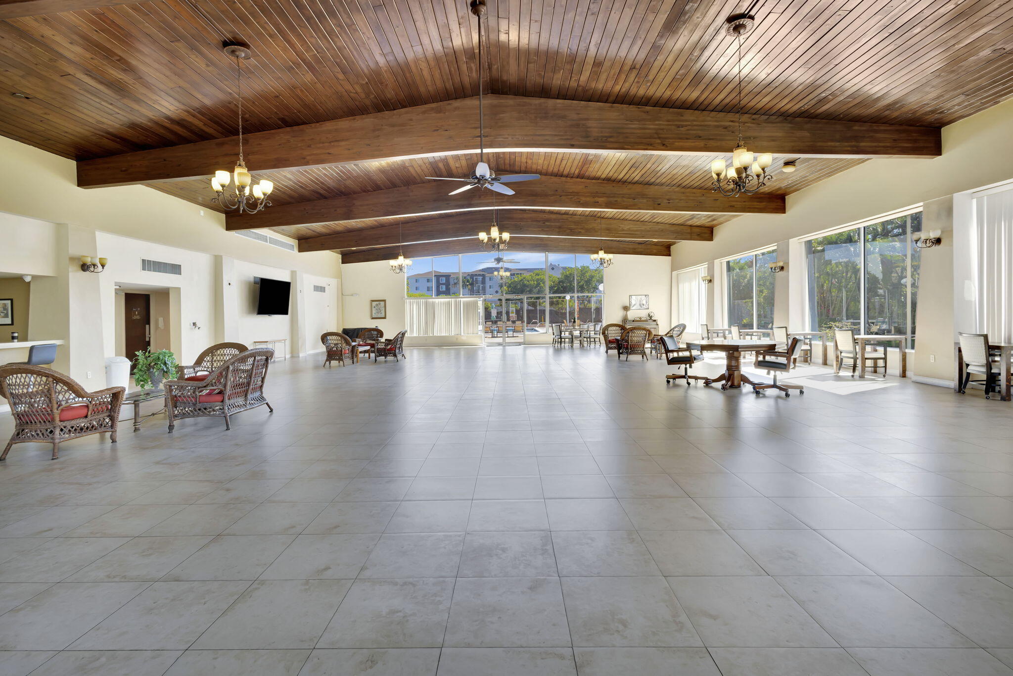 500 Executive Center Drive, Unit 3J West Palm Beach, FL 33401 - Photo 47 of 73 55-web-or-mls-5P1A3008