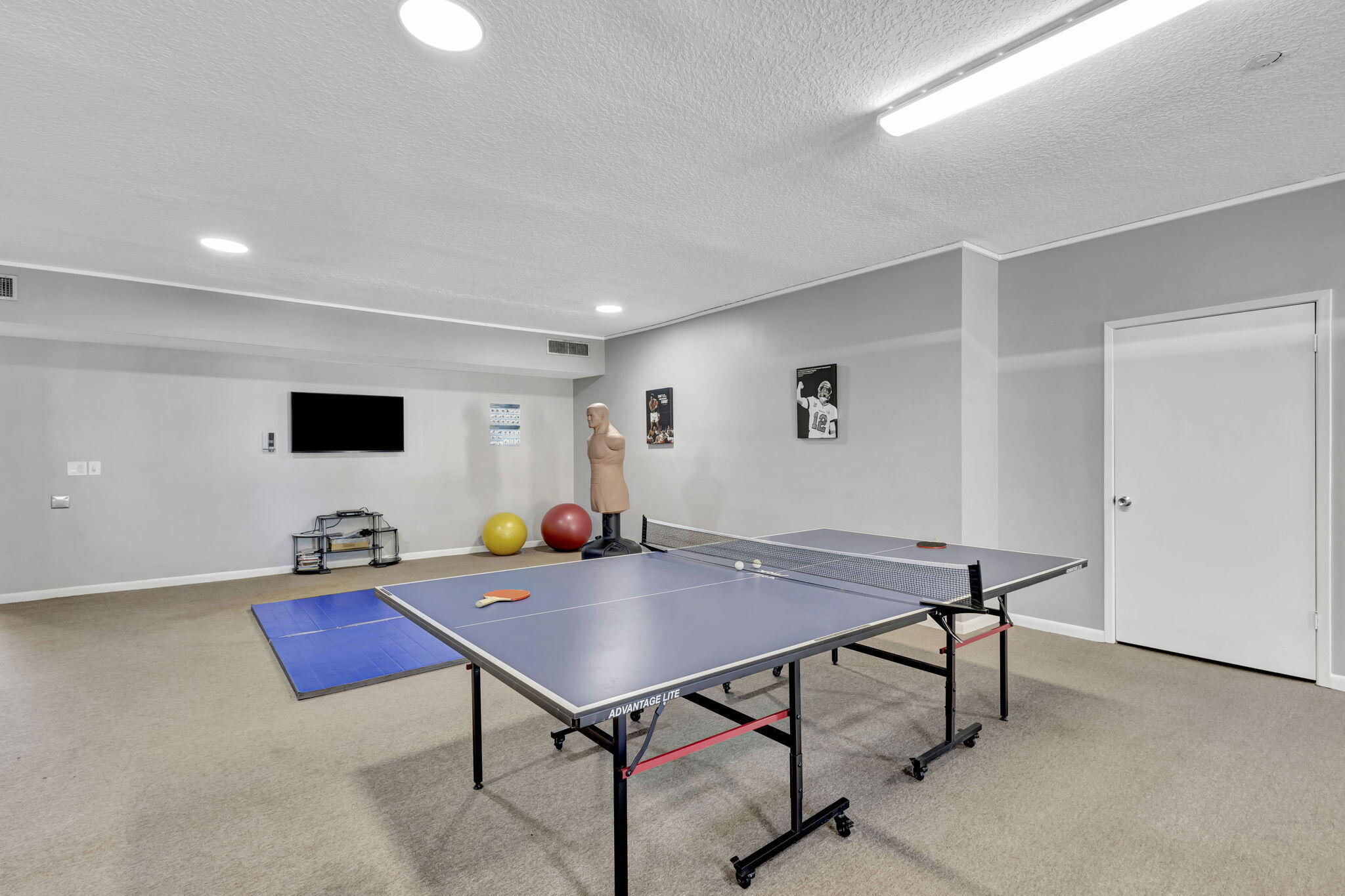 500 Executive Center Drive, Unit 3J West Palm Beach, FL 33401 - Photo 52 of 73 52-web-or-mls-5P1A2993