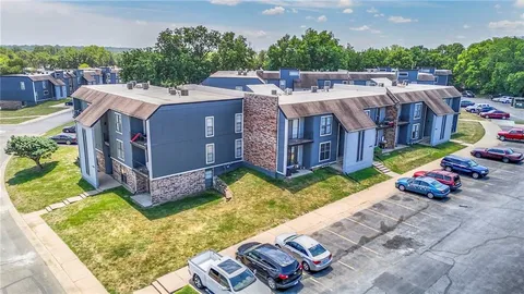 $9,600,000 | 13901 Grandboro Lane, Grandview, MO 64030