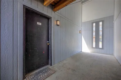 $9,600,000 | 13901 Grandboro Lane, Grandview, MO 64030