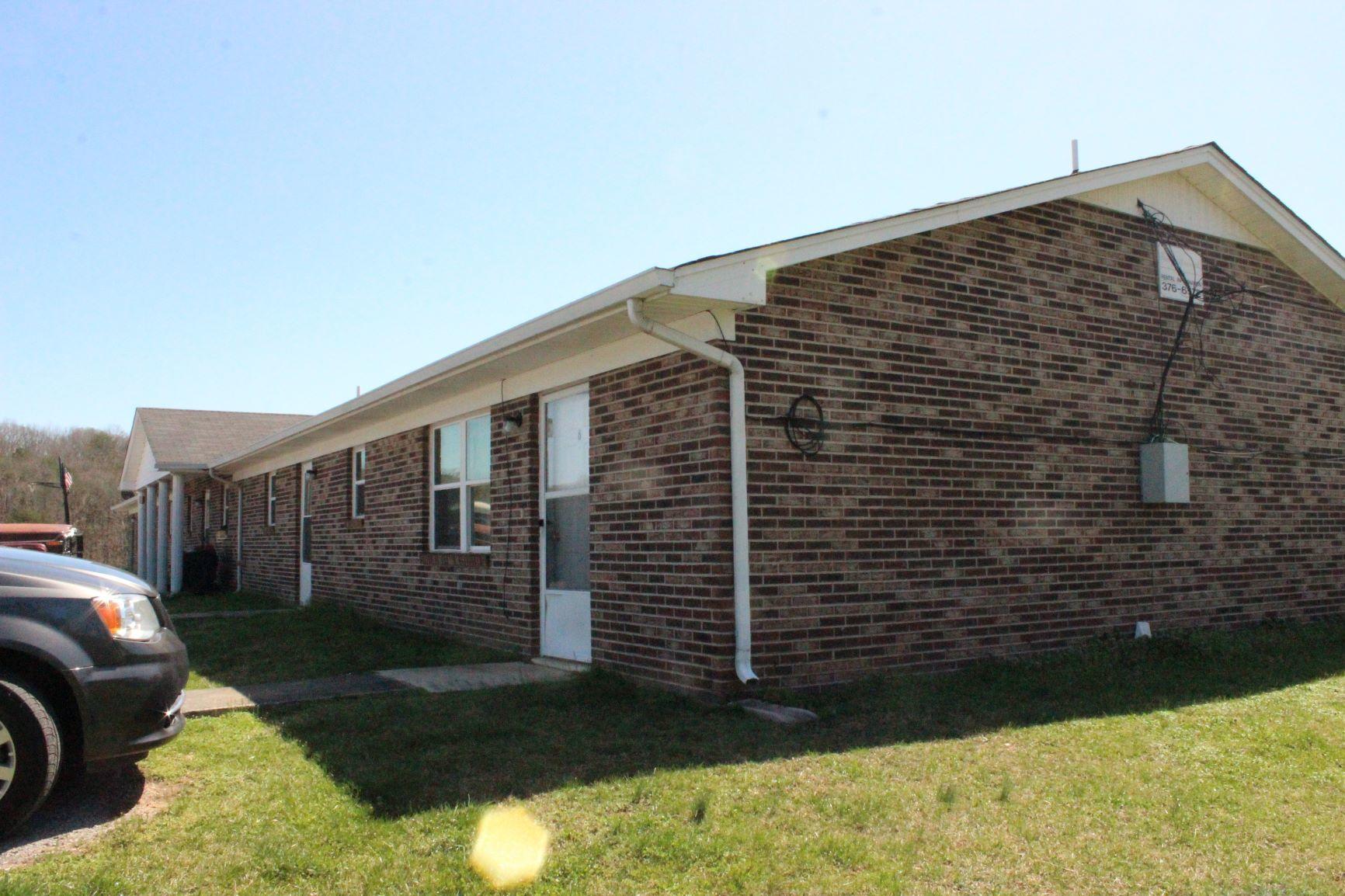 144 Orchard Road Kingston, TN 37763 - Photo 3 of 8 Front View of 144 Orchard