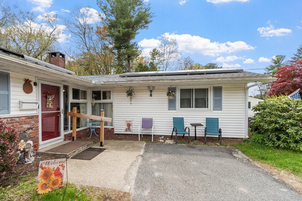 40 Ruthellen Road Chelmsford, MA 01824 - Photo 5 of 37 Gallery Image 5