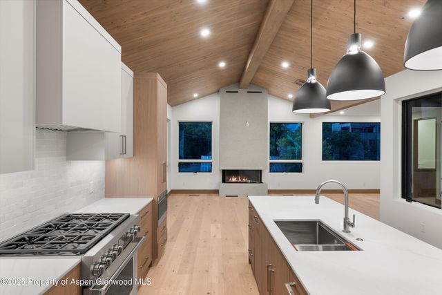 a view of an entryway