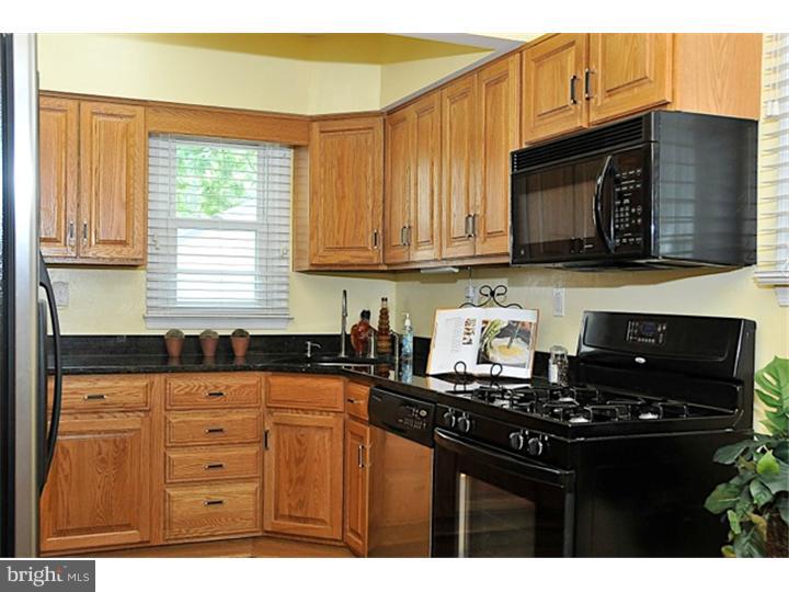 61 Forest Road Springfield, PA 19064 - Photo 6 of 25 Kitchen
