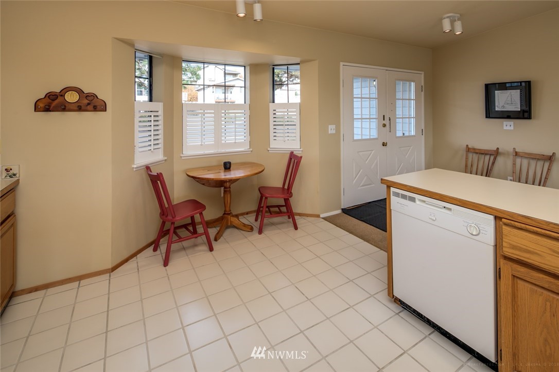 8200 Chehalis Road Blaine, WA 98230 - Photo 12 of 25 Gallery Image 12